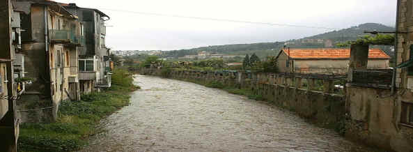 Riobasco in piena dal ponte via della Rovere - Maggio 2002